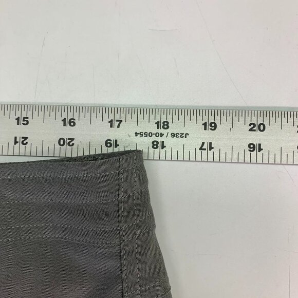 Kuhl Women's Trekr Flat‎ Front 8" Inseam Outdoor Hiking Stretch Shorts Size 14 - Picture 11 of 13